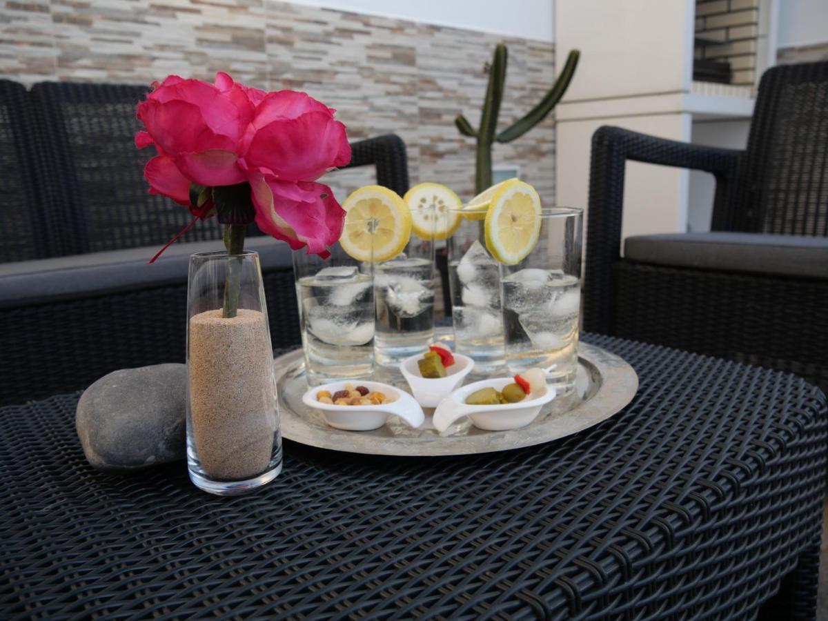 Fashion Villa Vivalavida, Private Pool X Parking Плая Бланка Екстериор снимка