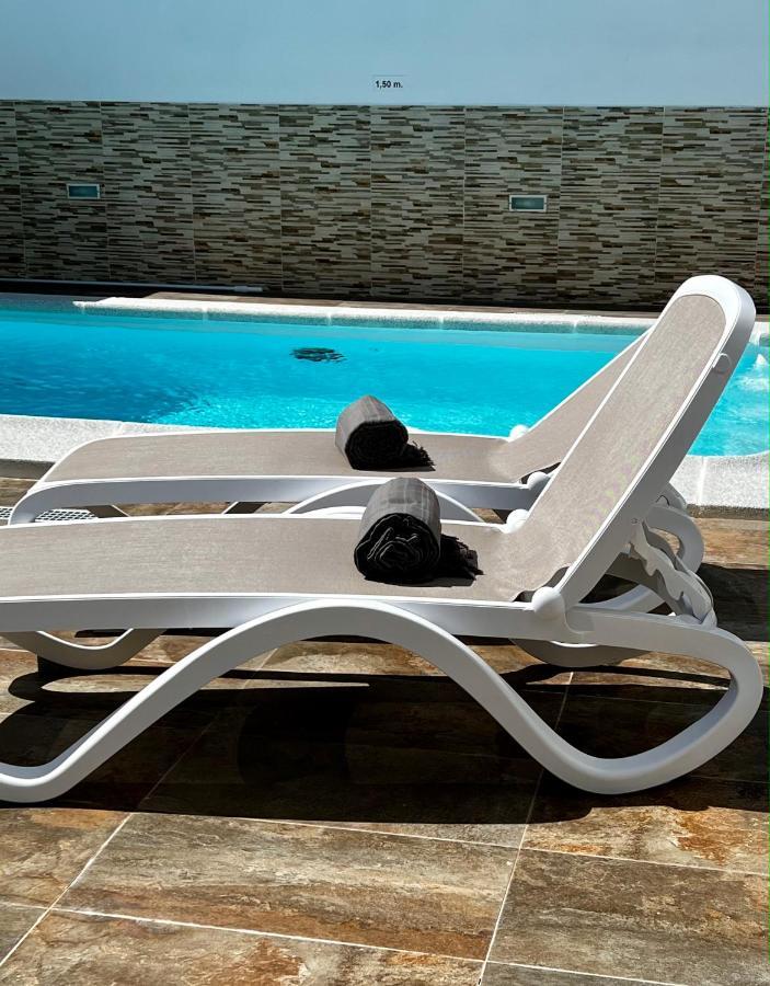 Fashion Villa Vivalavida, Private Pool X Parking Плая Бланка Екстериор снимка